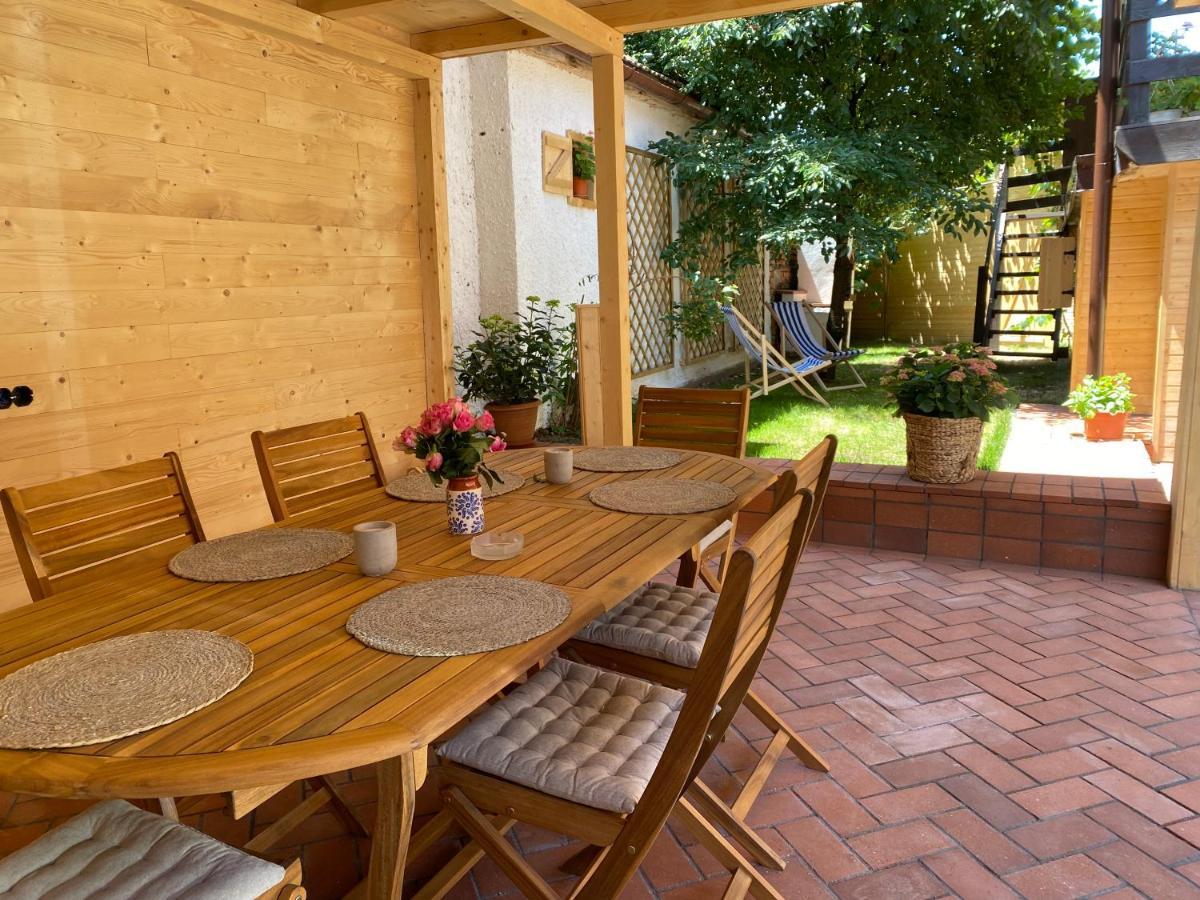 Victoria Gasthaus Rasnov - Charming Vacation House In Rasnov Eksteriør billede