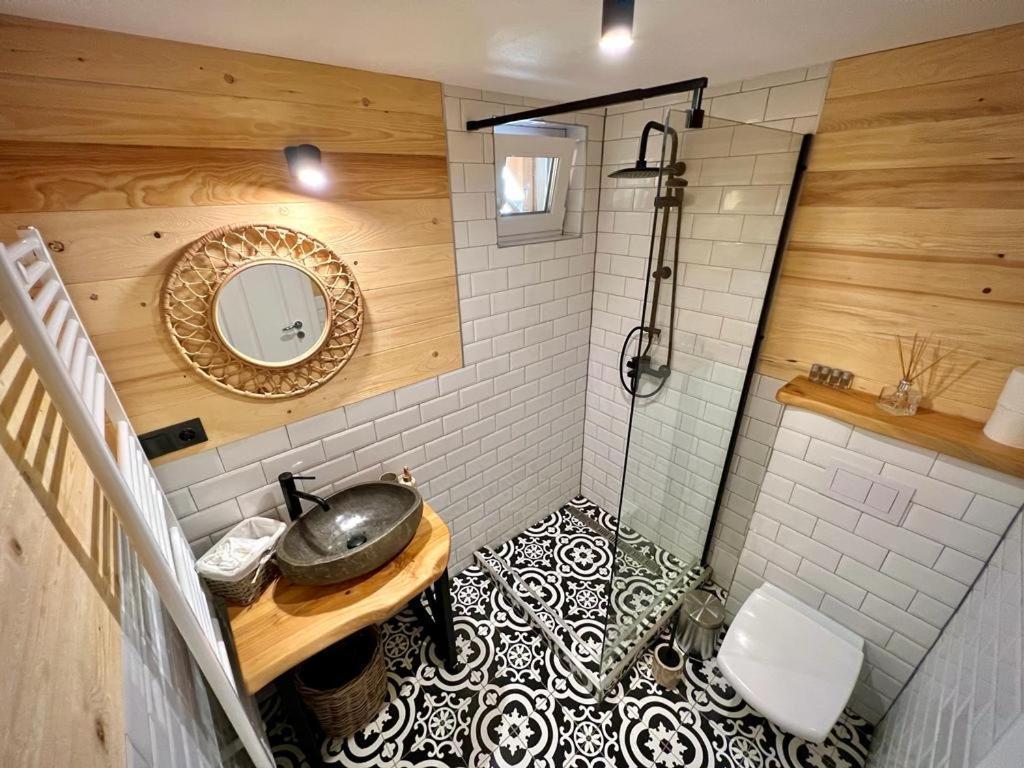 Victoria Gasthaus Rasnov - Charming Vacation House In Rasnov Eksteriør billede